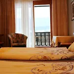 Aparthotel Kraker 3*