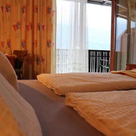 Kraker Aparthotel